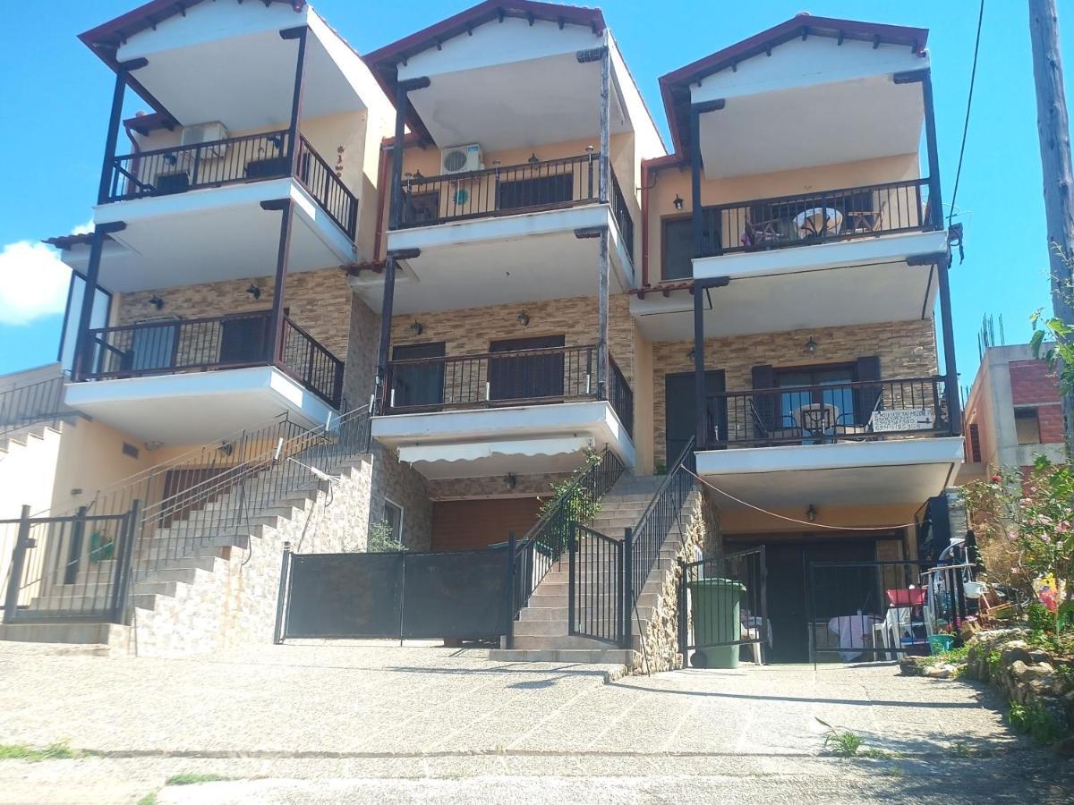 Μεζονετα Apartment เนอาโรดา ภายนอก รูปภาพ