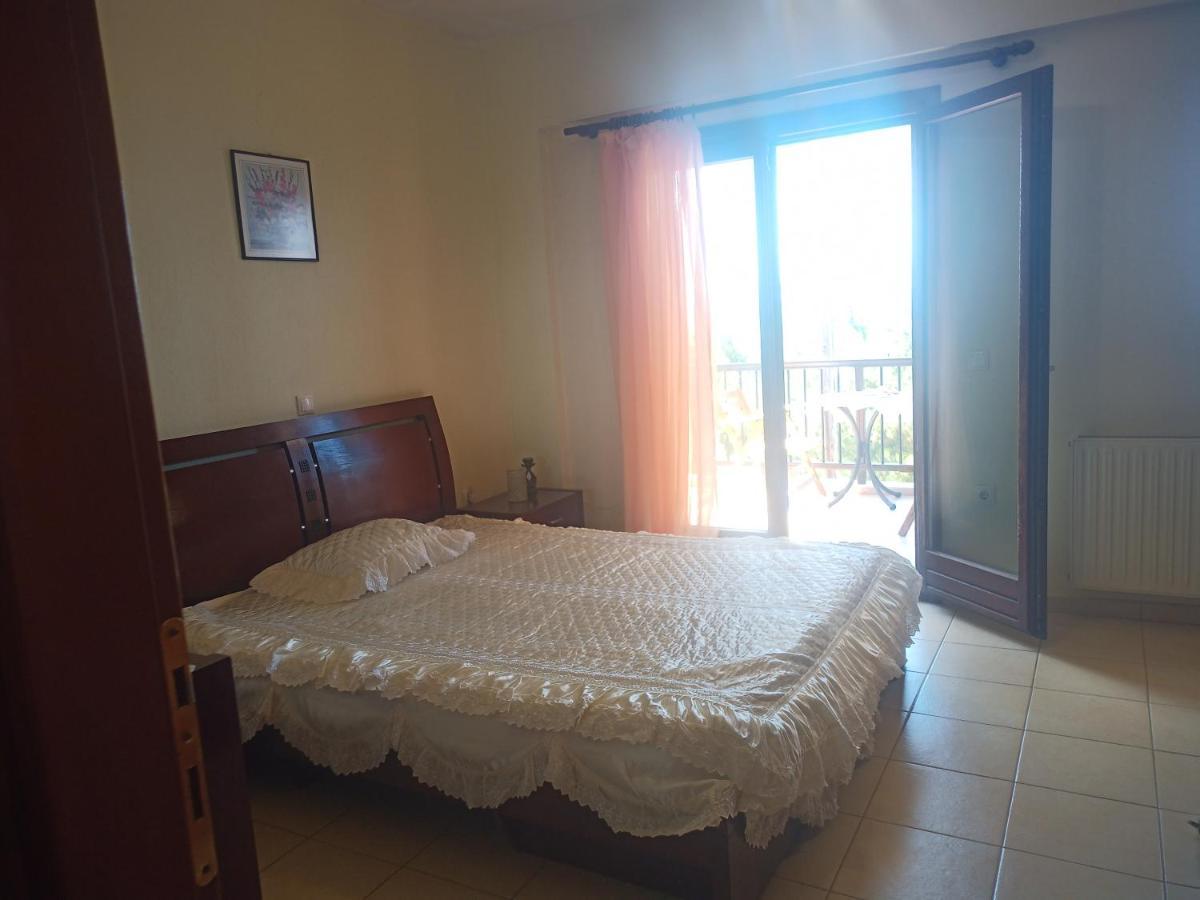 Μεζονετα Apartment เนอาโรดา ภายนอก รูปภาพ