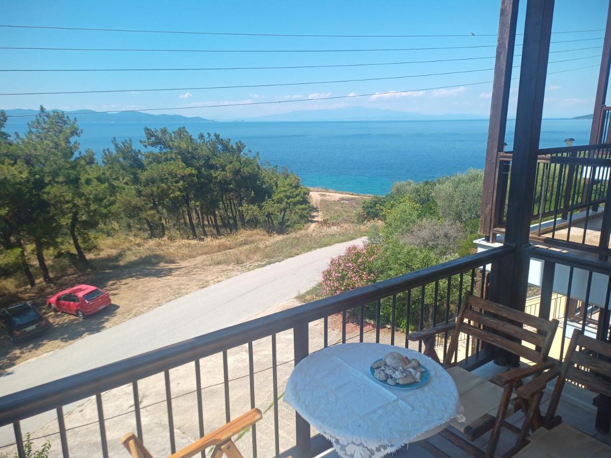 Μεζονετα Apartment เนอาโรดา ภายนอก รูปภาพ