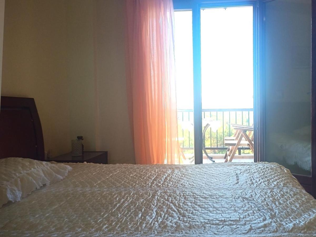 Μεζονετα Apartment เนอาโรดา ภายนอก รูปภาพ
