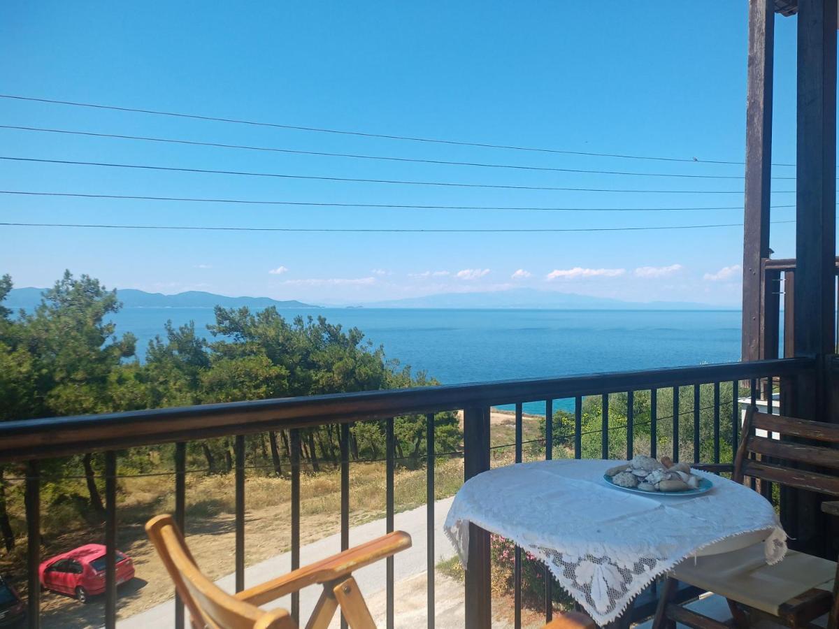 Μεζονετα Apartment เนอาโรดา ภายนอก รูปภาพ