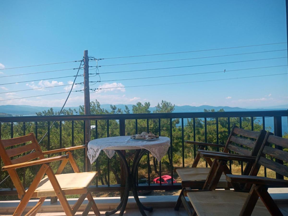 Μεζονετα Apartment เนอาโรดา ภายนอก รูปภาพ