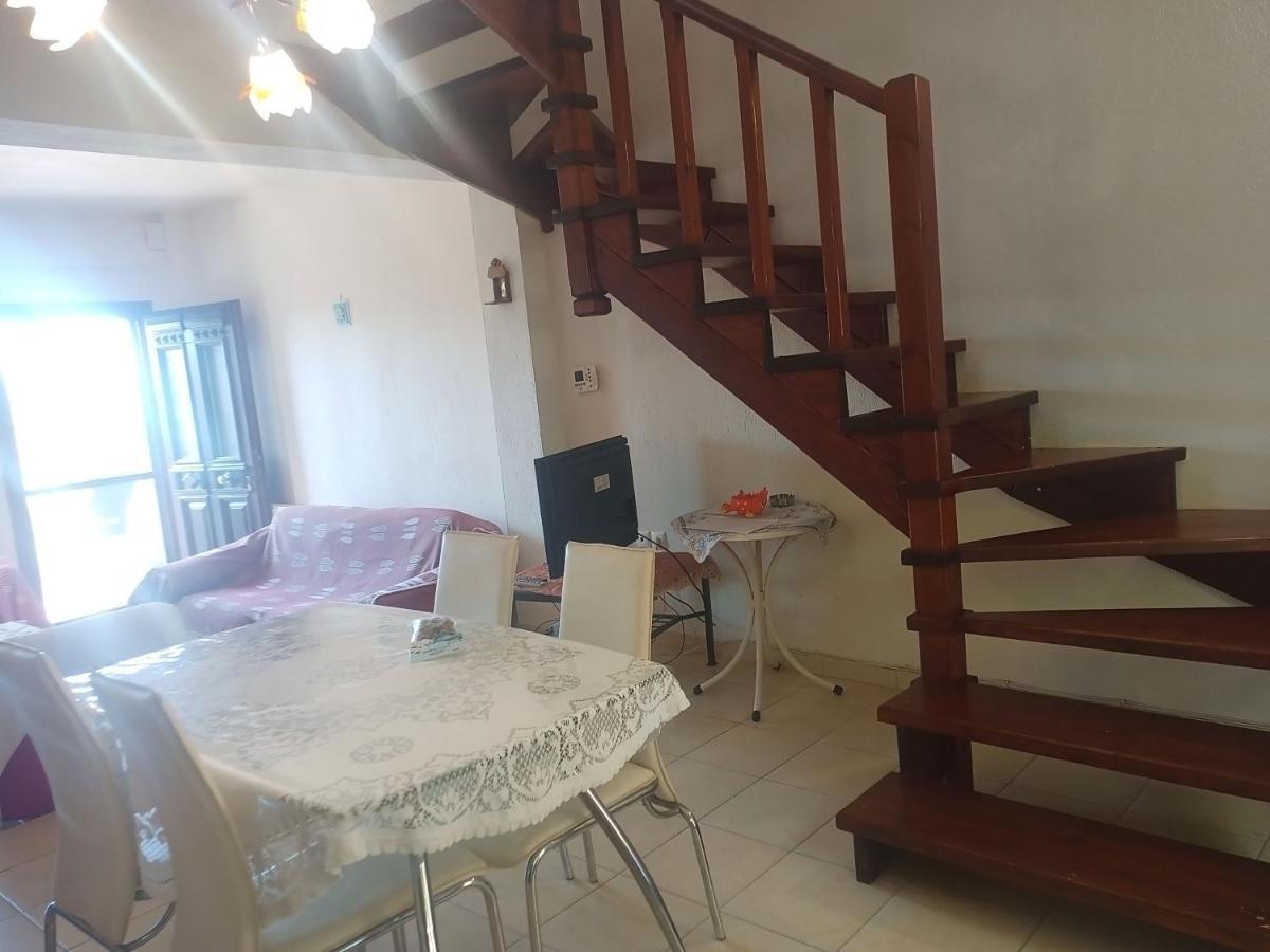 Μεζονετα Apartment เนอาโรดา ภายนอก รูปภาพ